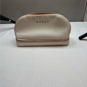 Monat Cream Cosmetic Bag